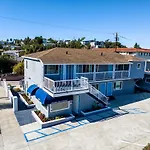 Pacific Inn y Suites